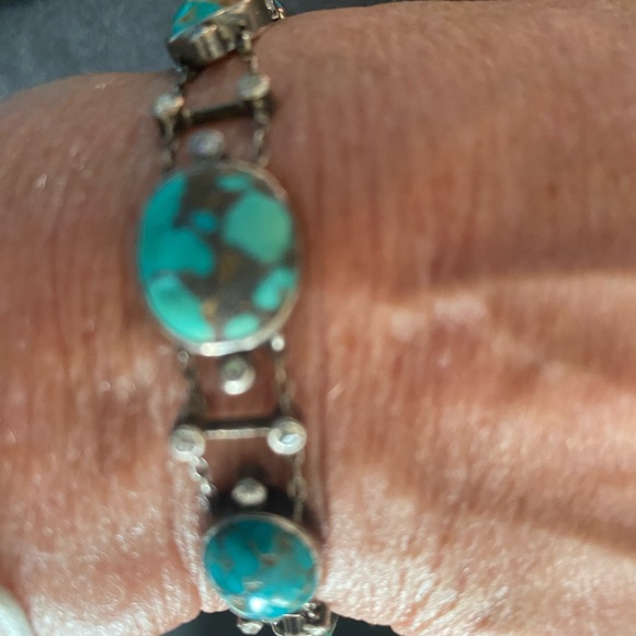 Turquoise & Silver Bracelet w/ Mine Cut Diamond Spacers - 7” length. - Picture 6 of 6